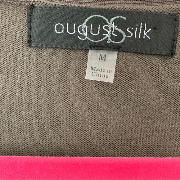 Long Open Cardigan Light Sweater in Olive Green - Picture 6 of 10